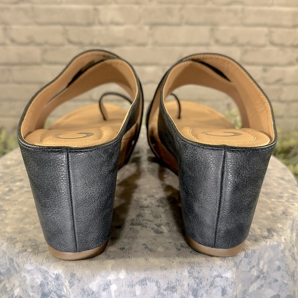 Journee Collection “Rayna” Charcoal Cross-band Cork Wedge Sandals WMS 9M🩶EUC - Picture 7 of 10